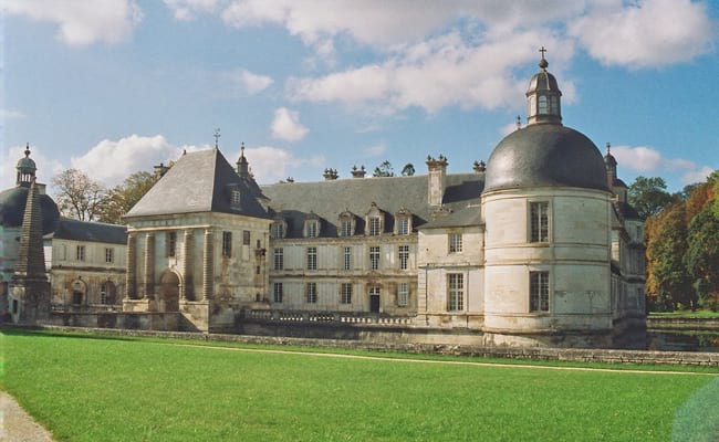 Burgundy Chateau