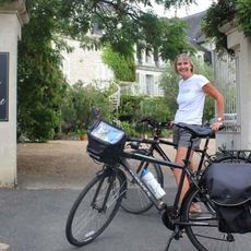 Châteaux of The Loire | Cycling for Softies