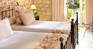 Hotel Diderot bedroom