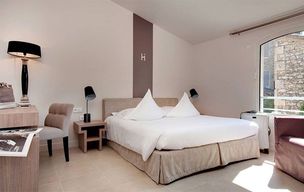 Hotel L’Image bedroom