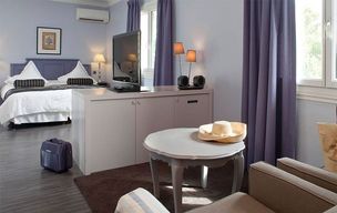 Hotel L’Image bedroom