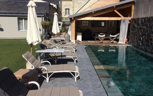 Hotel Marine de Loire pool