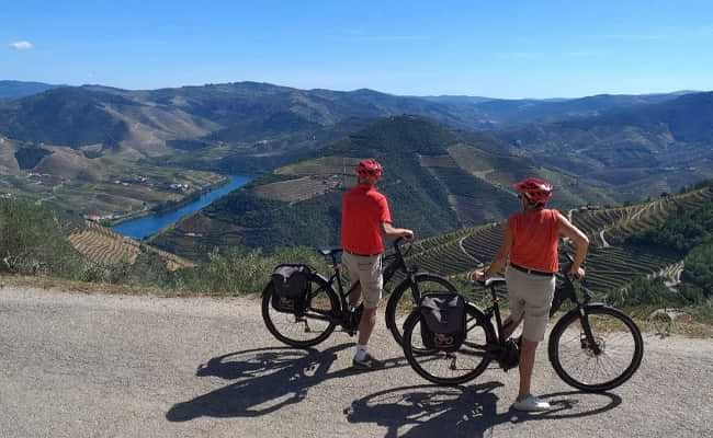 The Historic Douro Valley cycling tour